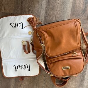 Itzy Ritzy Boss Plus Cognac